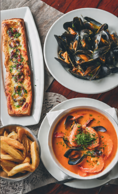 European Classic Cusine - France ( Moules Frites )